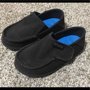 Boy’s Crocs Black Santa Cruz Shoes Size 8/9